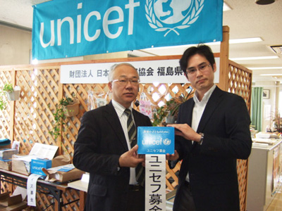 (左から)佐藤一夫常務理事、伊藤篤志チーム代表